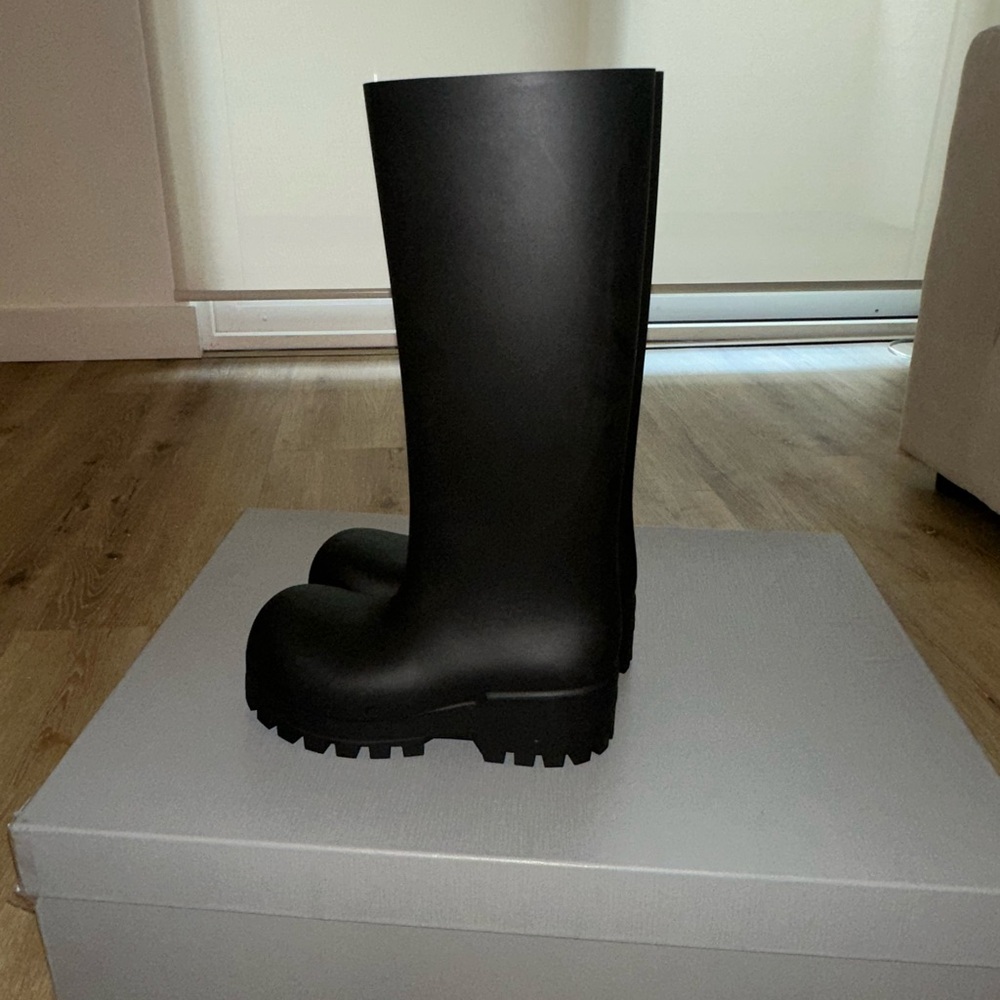 Balenciaga Bulldozer Rain Boot